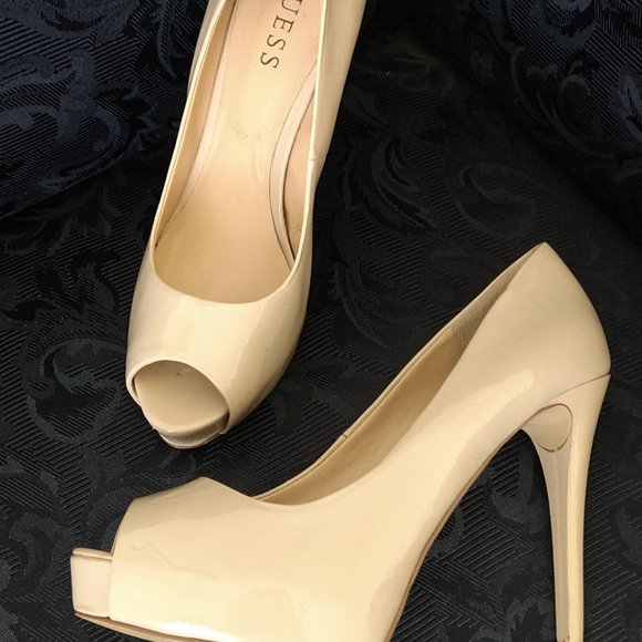 Guess Classic Nude Beige Pumps Peep Toe Platform Stiletto - Picture 1 of 7